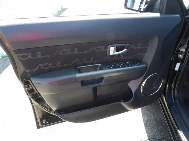 Kia Soul 5dr Wgn Auto + 2012