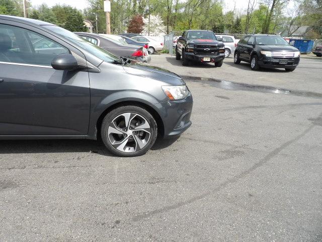 Chevrolet Sonic 4dr Sdn Auto Premier 2017