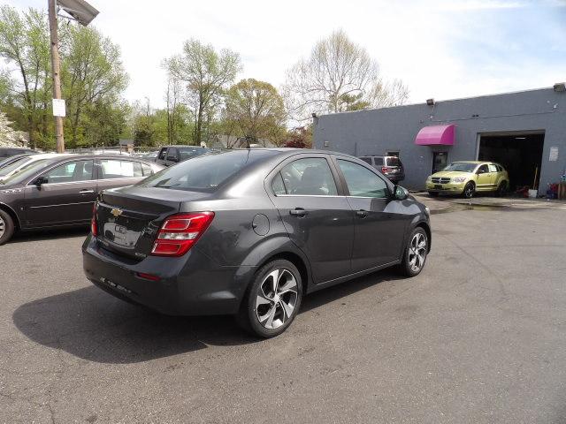 Chevrolet Sonic 4dr Sdn Auto Premier 2017