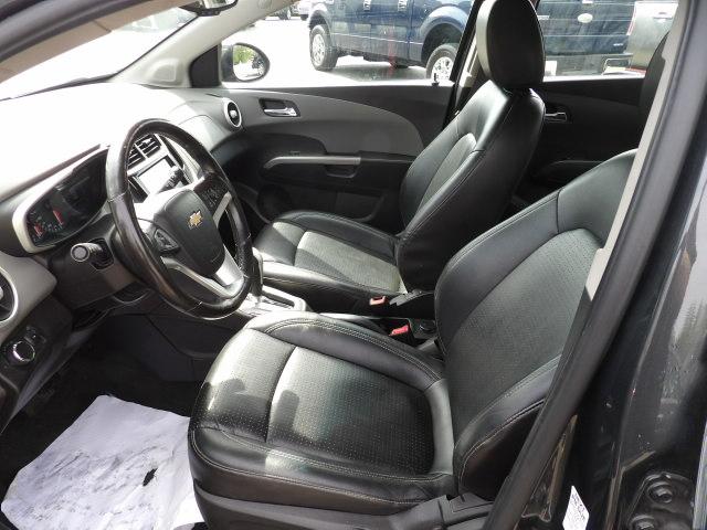 Chevrolet Sonic 4dr Sdn Auto Premier 2017