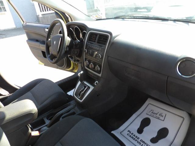 Dodge Caliber 4dr HB Mainstreet 2010