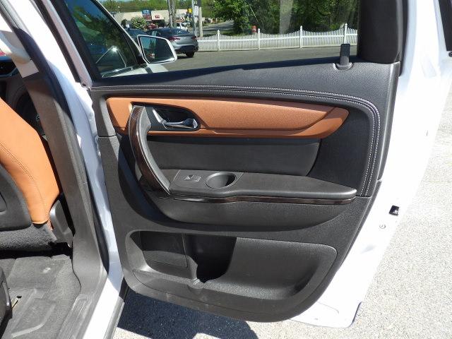 Chevrolet Traverse FWD 4dr LTZ 2016