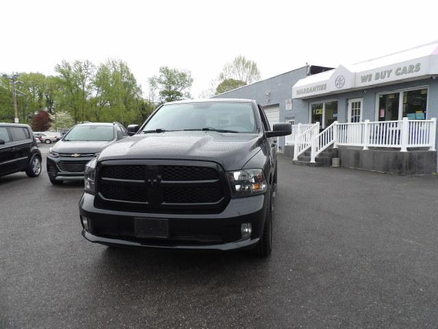 RAM 1500 Express 4x4 Quad Cab 6'4" Box 2017