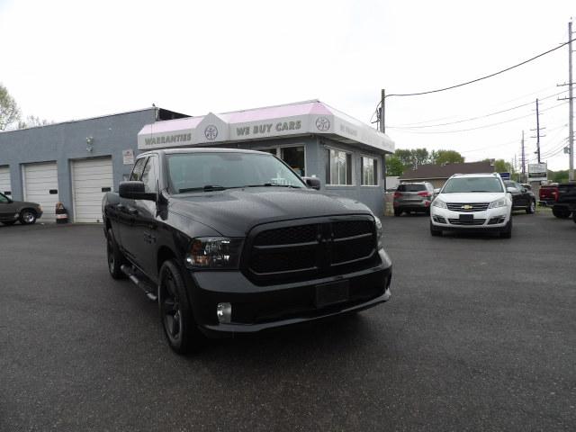 RAM 1500 Express 4x4 Quad Cab 6'4" Box 2017