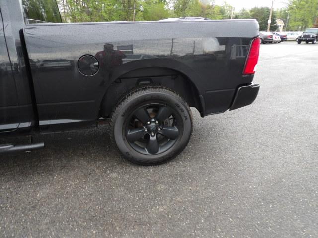 RAM 1500 Express 4x4 Quad Cab 6'4" Box 2017