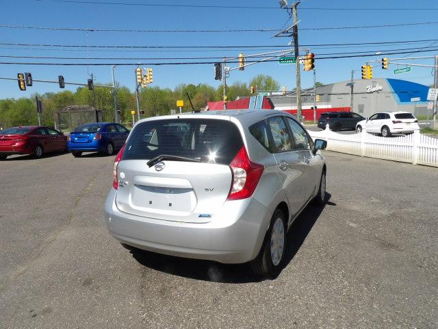 Nissan Versa Note 5dr HB CVT 1.6 S Plus 2016