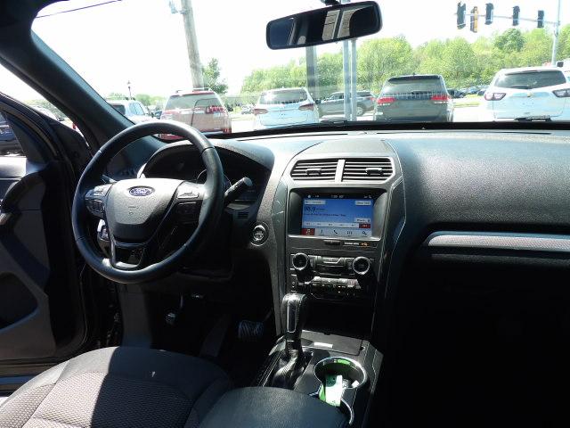 Ford Explorer XLT 4WD 2018