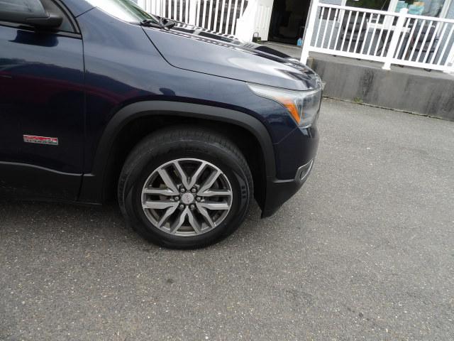 GMC Acadia AWD 4dr SLE w/SLE-2 2017