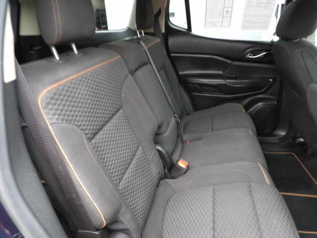 GMC Acadia AWD 4dr SLE w/SLE-2 2017