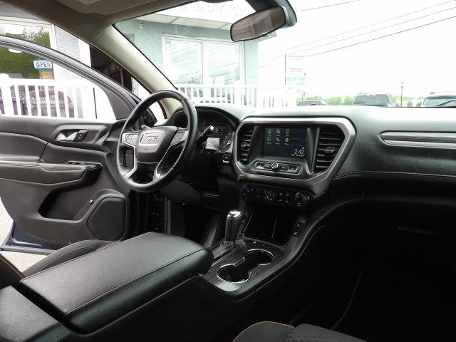 GMC Acadia AWD 4dr SLE w/SLE-2 2017