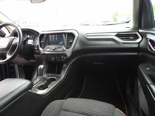 GMC Acadia AWD 4dr SLE w/SLE-2 2017
