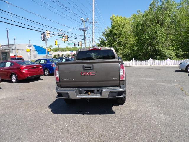 GMC Canyon 4WD Crew Cab 128.3" SLE 2015
