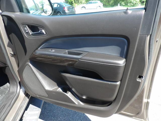 GMC Canyon 4WD Crew Cab 128.3" SLE 2015