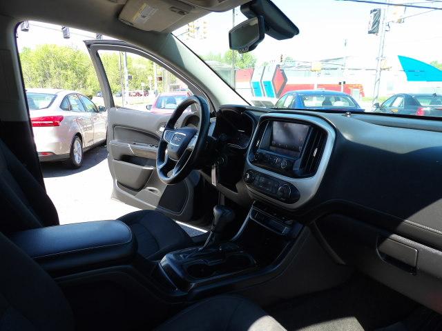 GMC Canyon 4WD Crew Cab 128.3" SLE 2015
