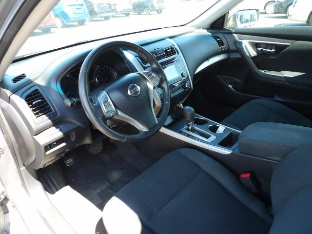 Nissan Altima 4dr Sdn I4 2.5 SV 2015