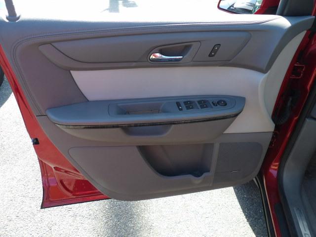 GMC Acadia AWD 4dr SLT w/SLT-1 2013