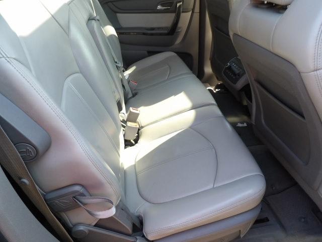 GMC Acadia AWD 4dr SLT w/SLT-1 2013