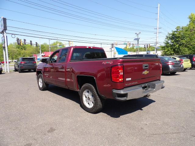 Chevrolet Silverado 1500 4WD Double Cab 143.5" LT w/1LT 2015