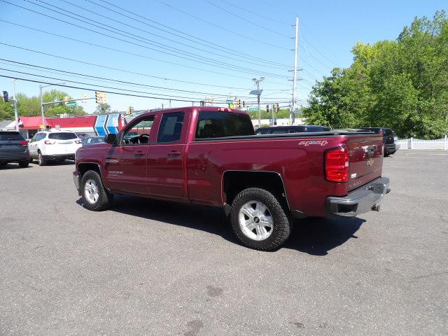 Chevrolet Silverado 1500 4WD Double Cab 143.5" LT w/1LT 2015