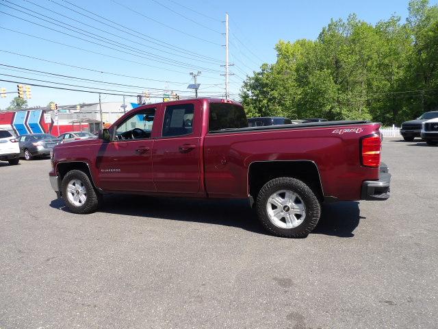 Chevrolet Silverado 1500 4WD Double Cab 143.5" LT w/1LT 2015