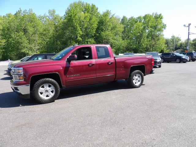 Chevrolet Silverado 1500 4WD Double Cab 143.5" LT w/1LT 2015