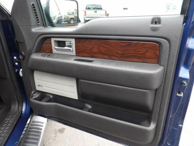 Ford F-150 4WD SuperCab 145" Lariat 2012