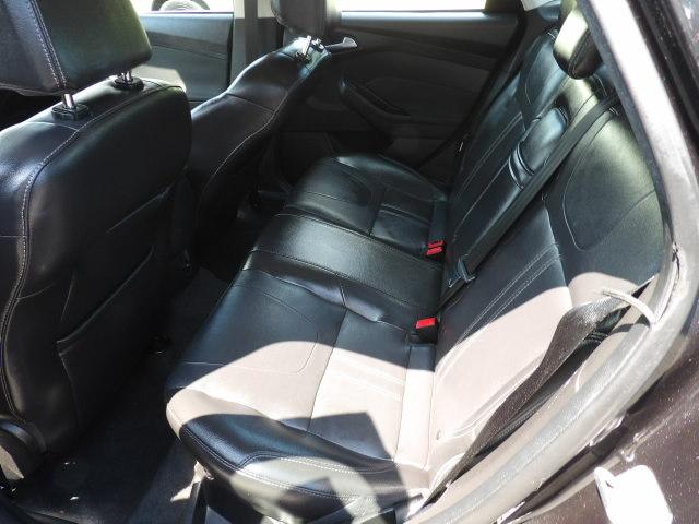 Ford Focus 4dr Sdn Titanium 2012