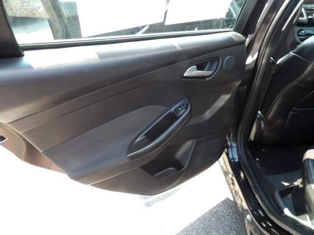 Ford Focus 4dr Sdn Titanium 2012