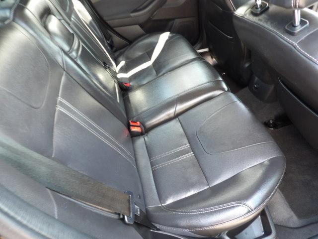 Ford Focus 4dr Sdn Titanium 2012