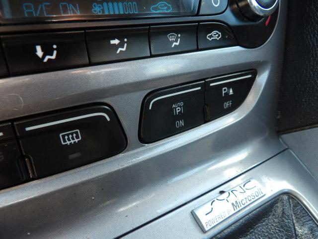 Ford Focus 4dr Sdn Titanium 2012