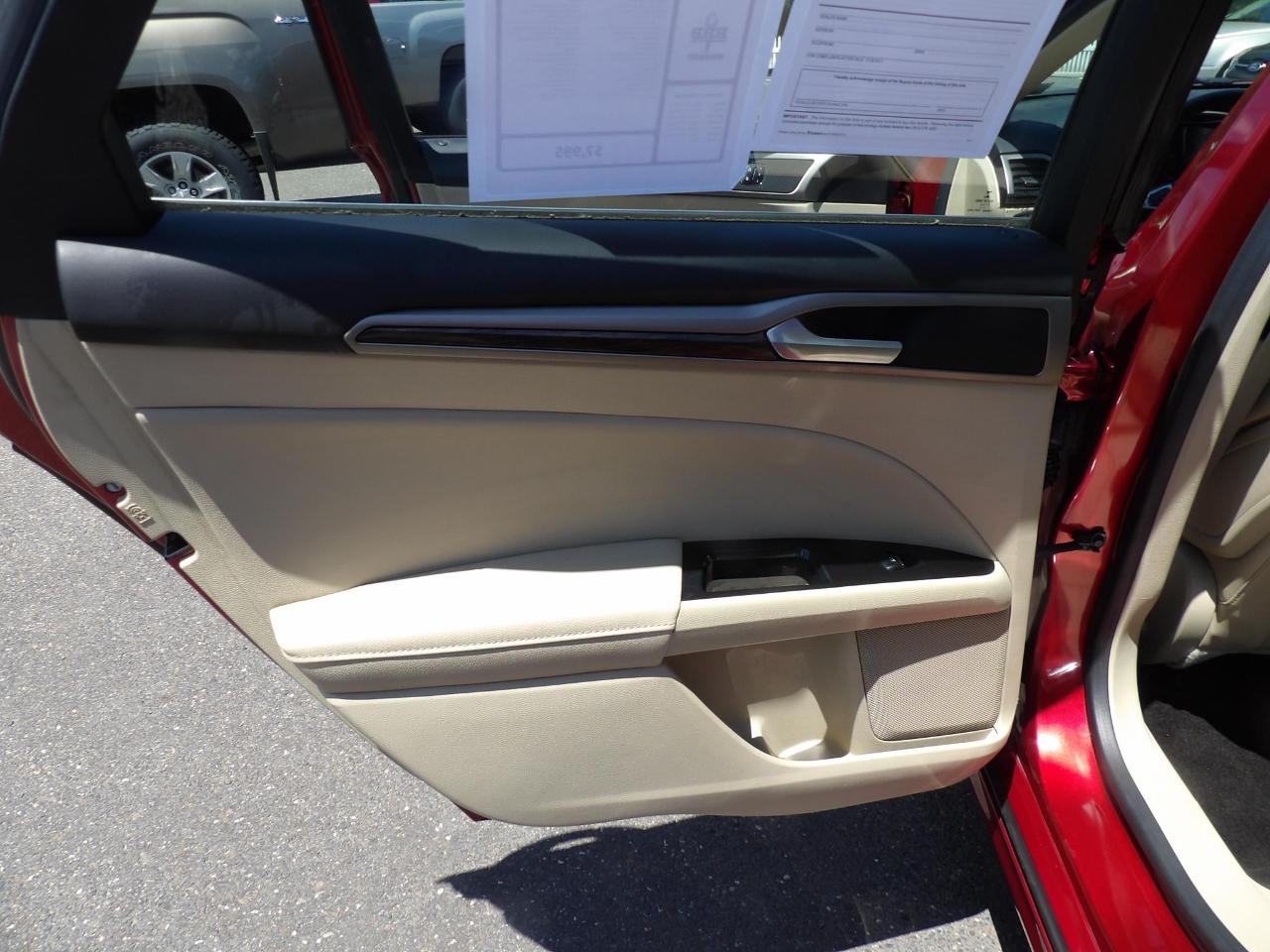 Ford Fusion 4dr Sdn SE FWD 2013