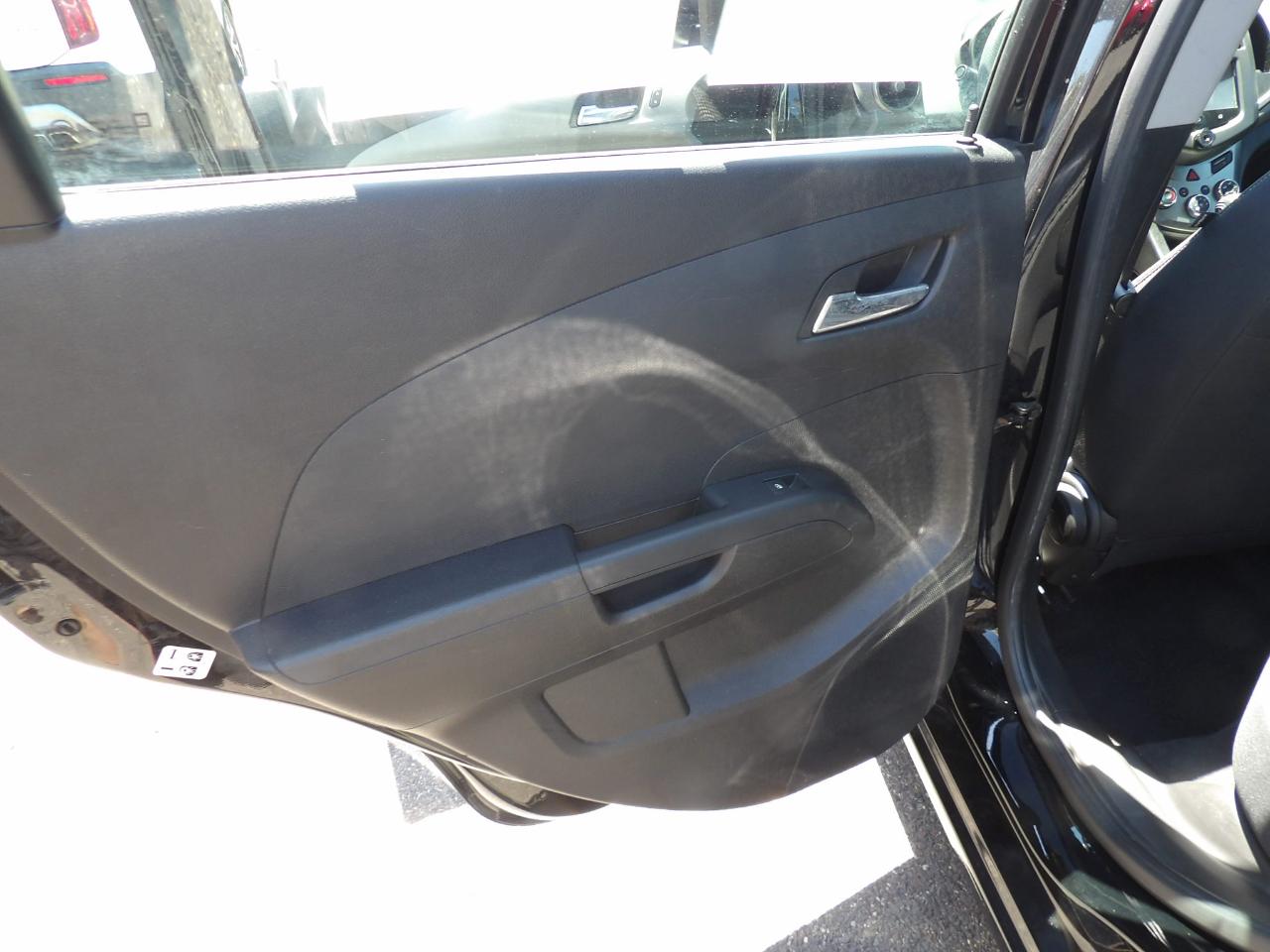 Chevrolet Sonic 5dr HB Auto LT 2016
