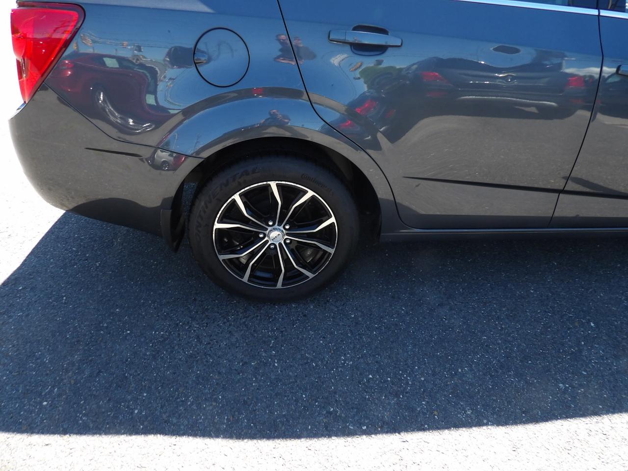 Chevrolet Sonic 4dr Sdn Auto LT 2013