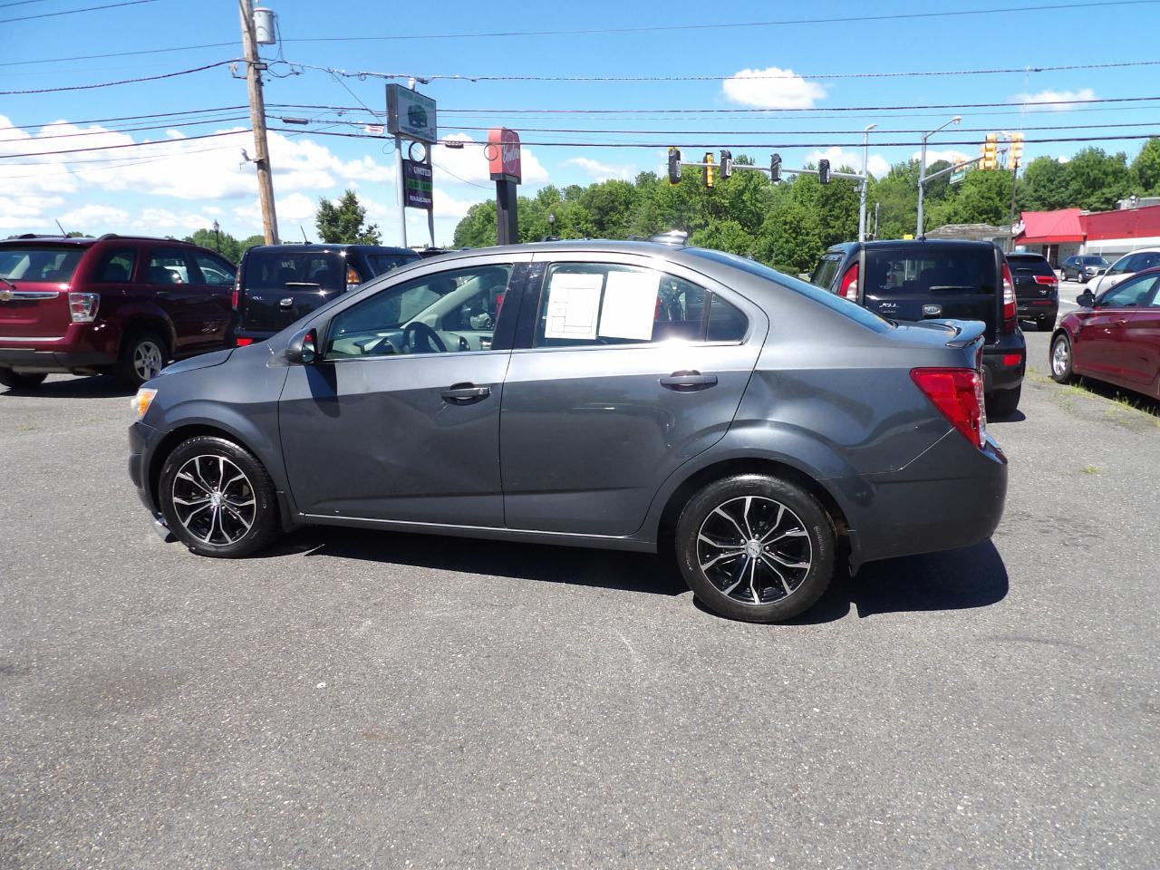 Chevrolet Sonic 4dr Sdn Auto LT 2013