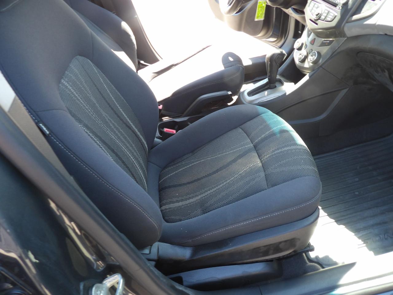 Chevrolet Sonic 4dr Sdn Auto LT 2013