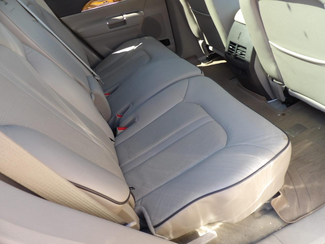 Lincoln MKX AWD 4dr 2013