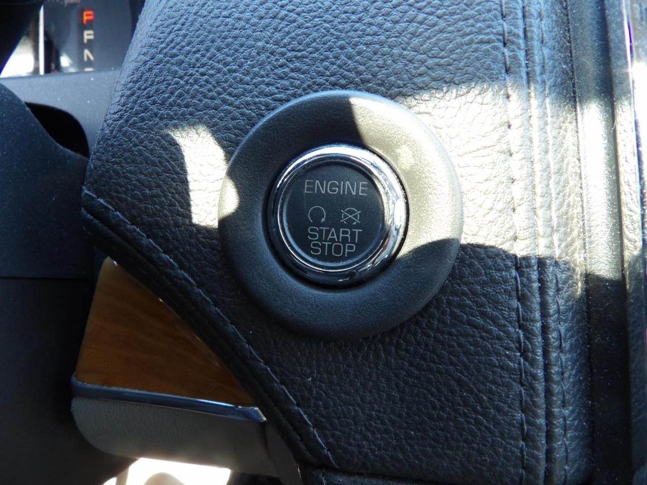 Lincoln MKX AWD 4dr 2013