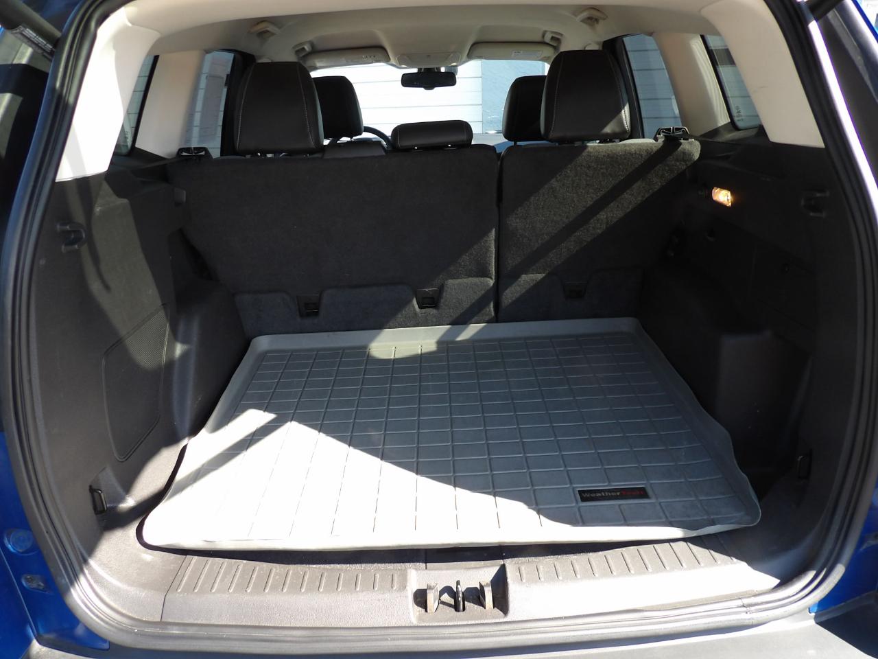 Ford Escape Titanium 4WD 2017
