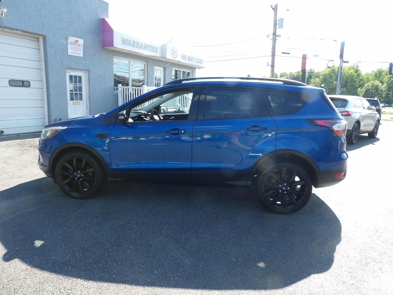 Ford Escape Titanium 4WD 2017