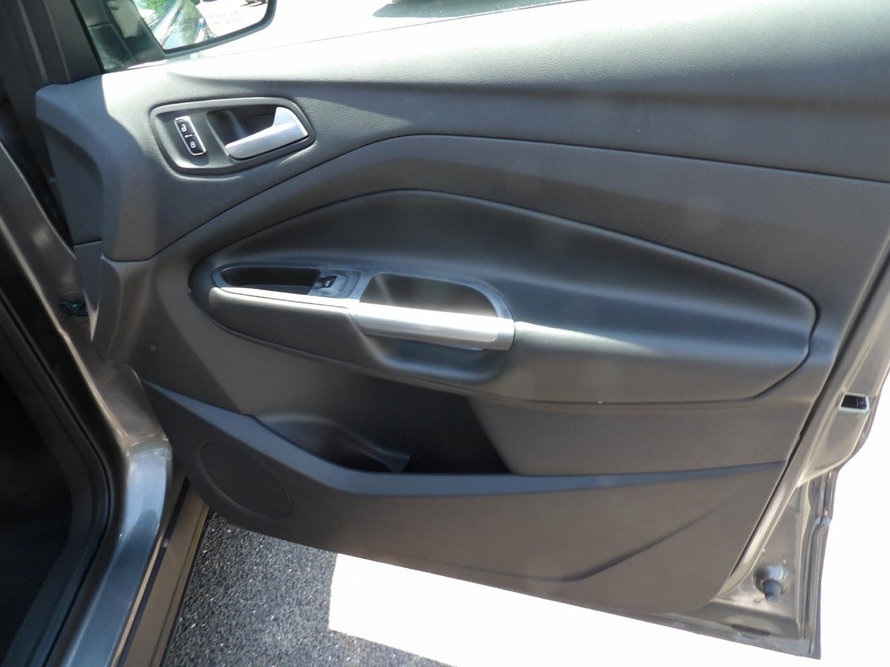 Ford Escape 4WD 4dr SE 2014