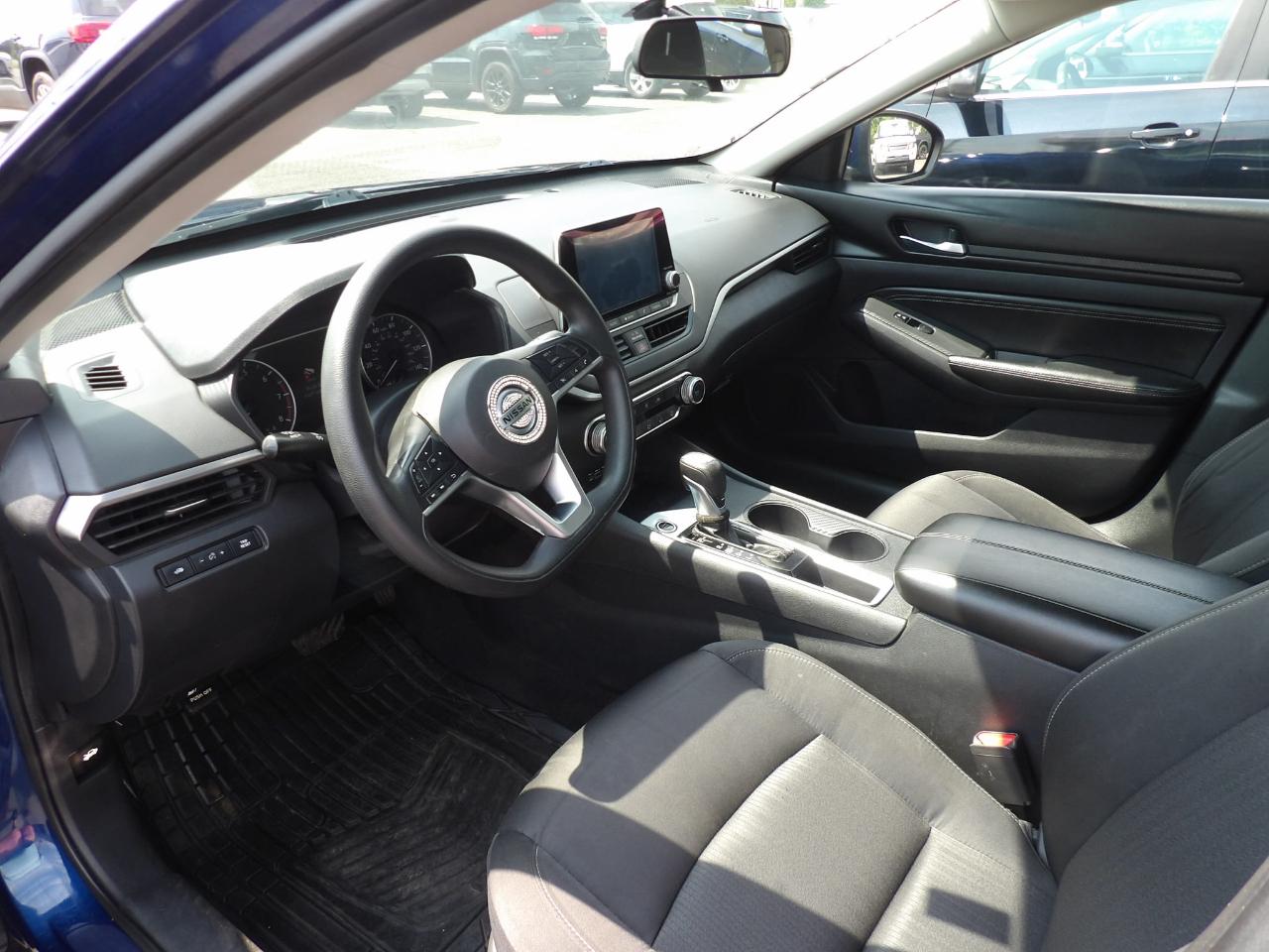 Nissan Altima 2.5 S Sedan 2020