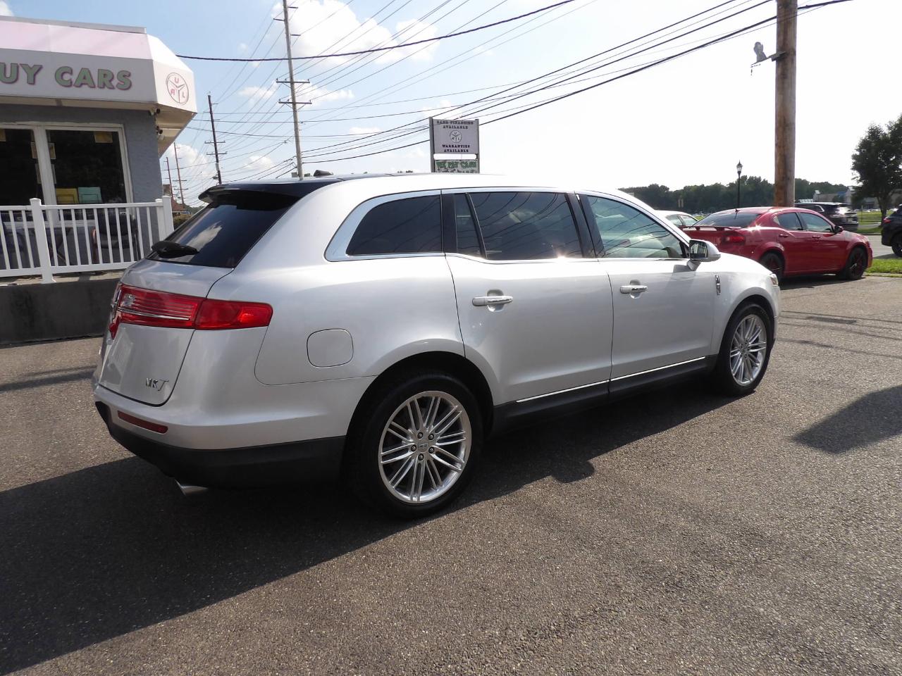 Lincoln MKT 3.5L AWD Standard 2019