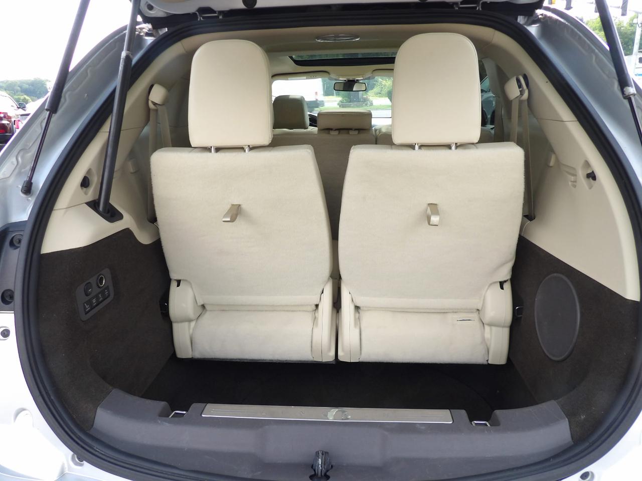 Lincoln MKT 3.5L AWD Standard 2019