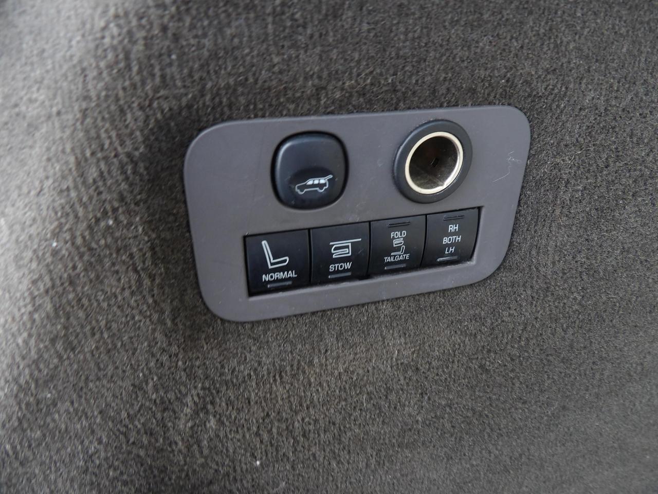 Lincoln MKT 3.5L AWD Standard 2019