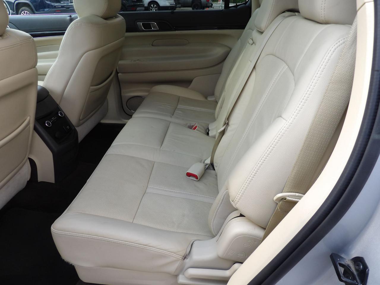 Lincoln MKT 3.5L AWD Standard 2019