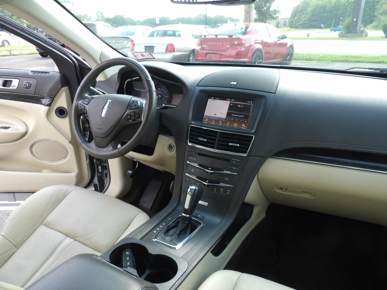 Lincoln MKT 3.5L AWD Standard 2019