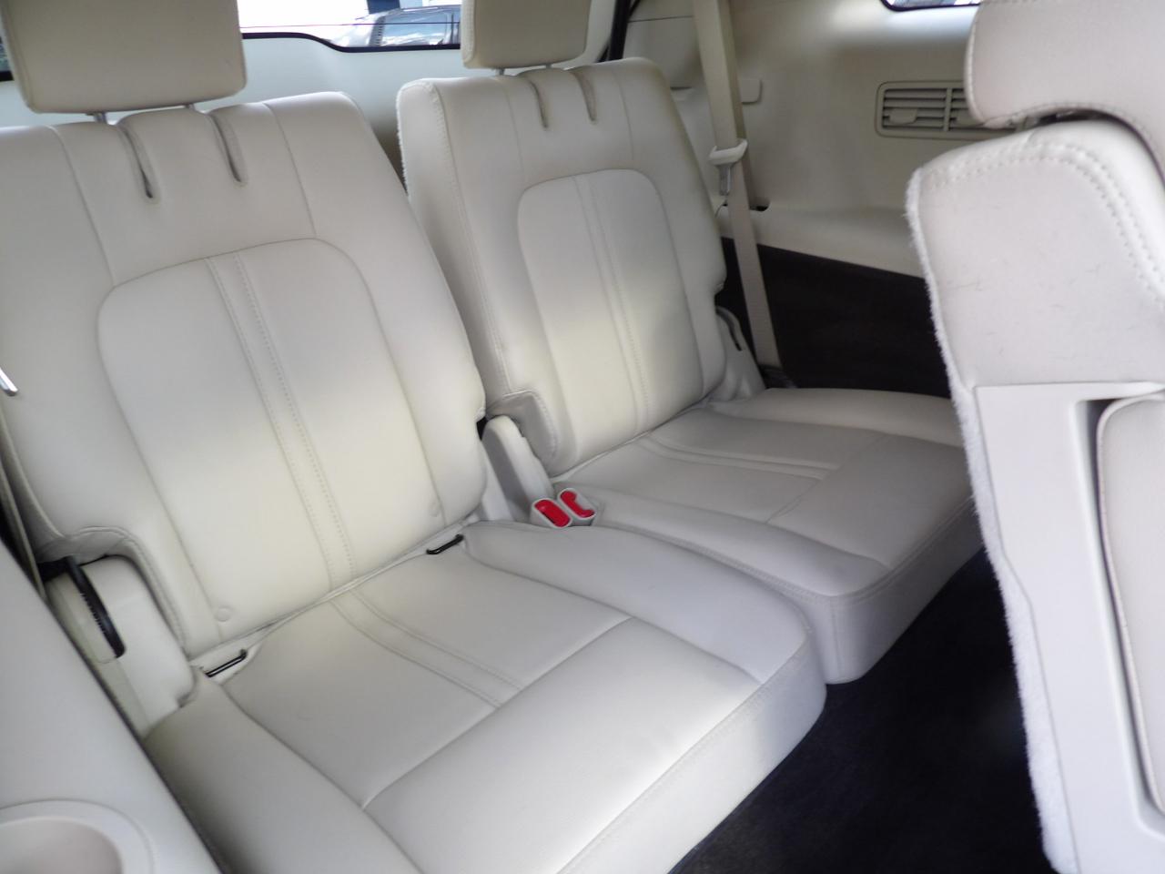 Lincoln MKT 3.5L AWD Standard 2019