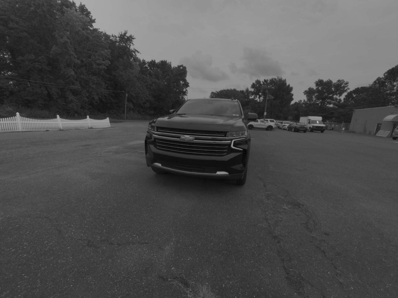 Chevrolet Suburban 4WD 4dr LT 2022