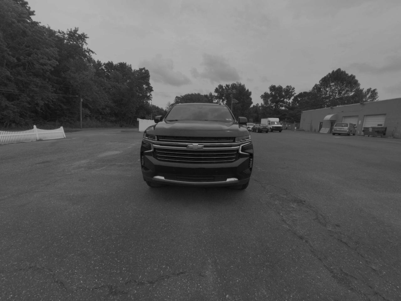 Chevrolet Suburban 4WD 4dr LT 2022