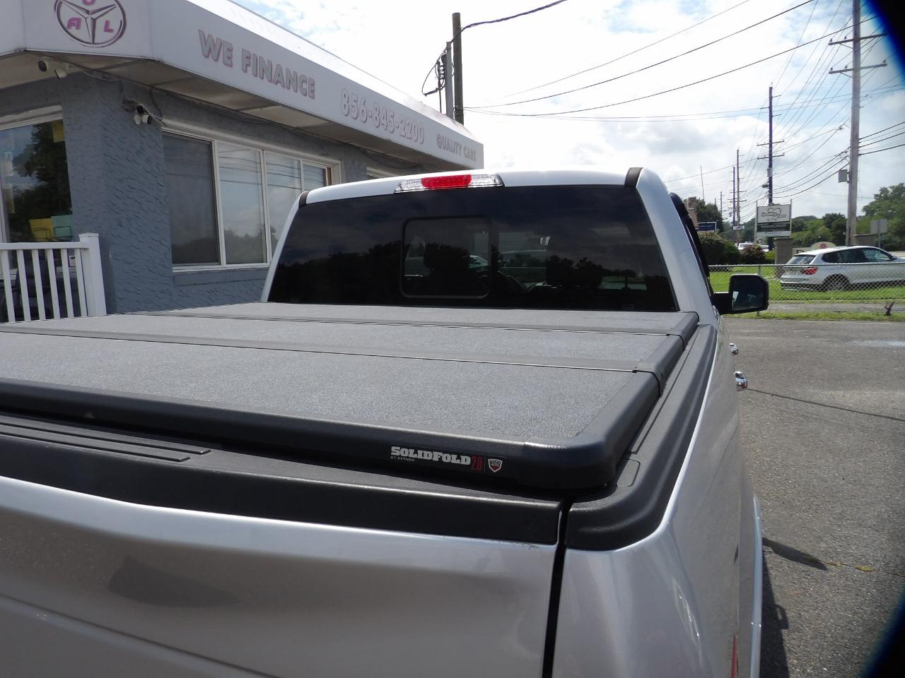 Ford F-150 4WD SuperCrew 139" Lariat 2015